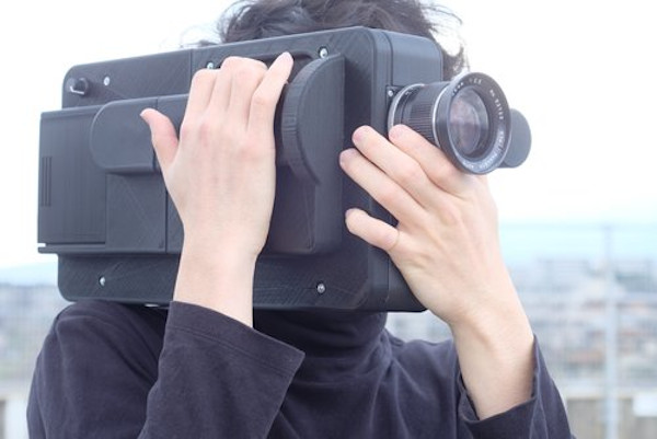 Ikeya-cam-man-shoulder