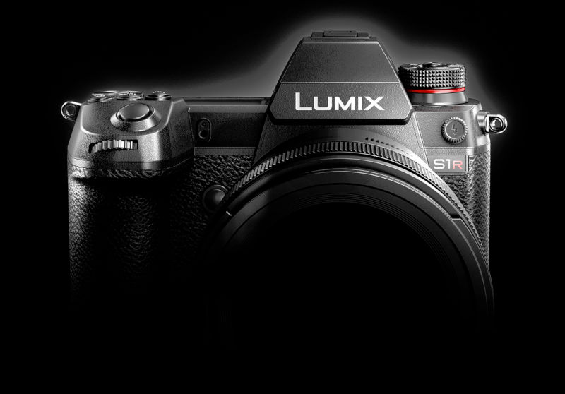 Slashcam News : Panasonic Lumix S1 -- Mirrorless full frame cameras