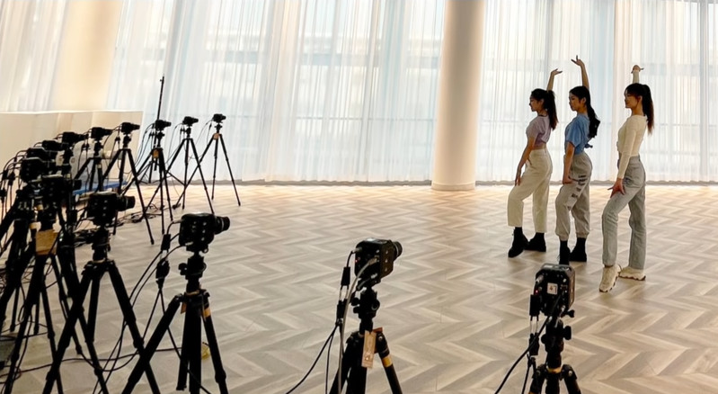 Perfect for music videos: Spatial object-based video editing via AI and 16 cameras