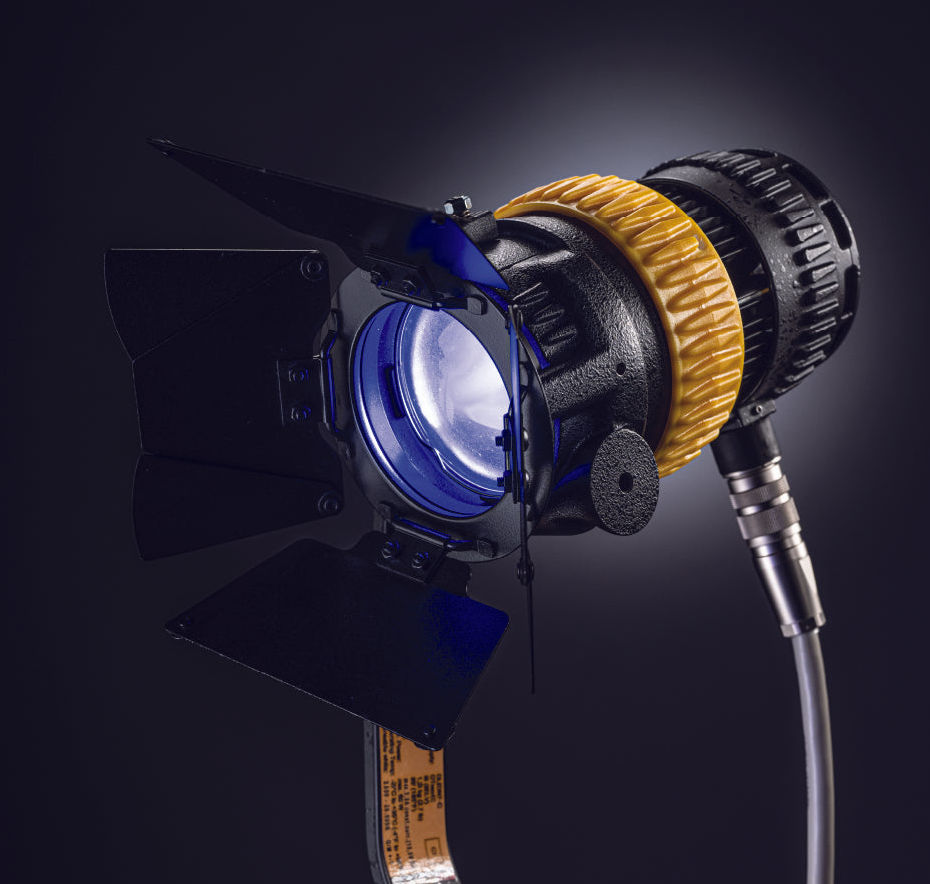 Dedolight und Prolycht entwickeln LED-Spotlight NEO Color mit 2.000K