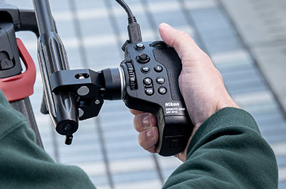 For Nikon Z: MC-N10 remote control handle makes filming more ergonomic