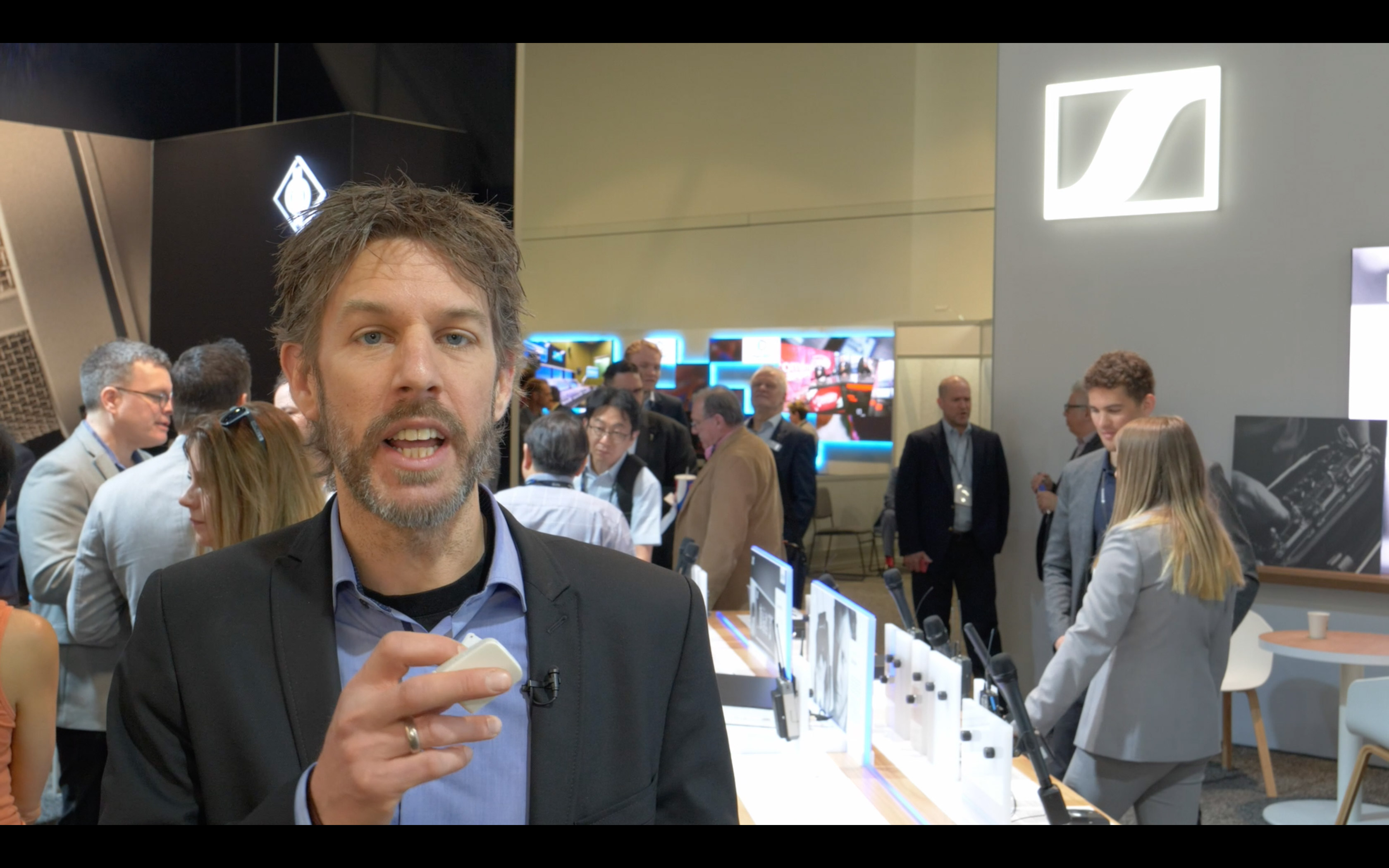 Trade fair video: Wireless audio solution for smartphone: Sennheiser Memory Mike // NAB 2018