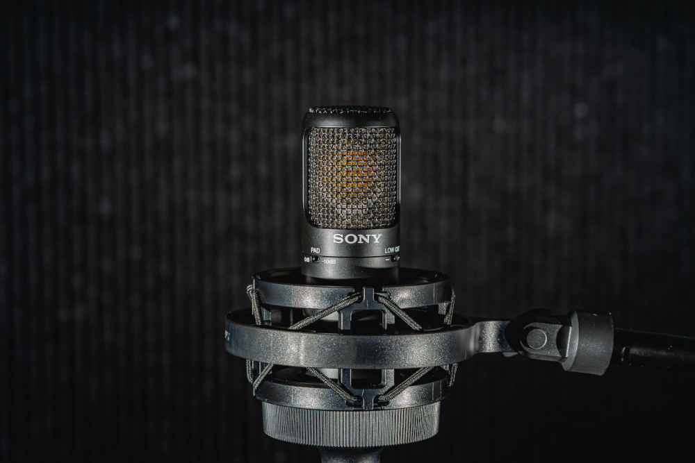 Sony C-80 studio microphone