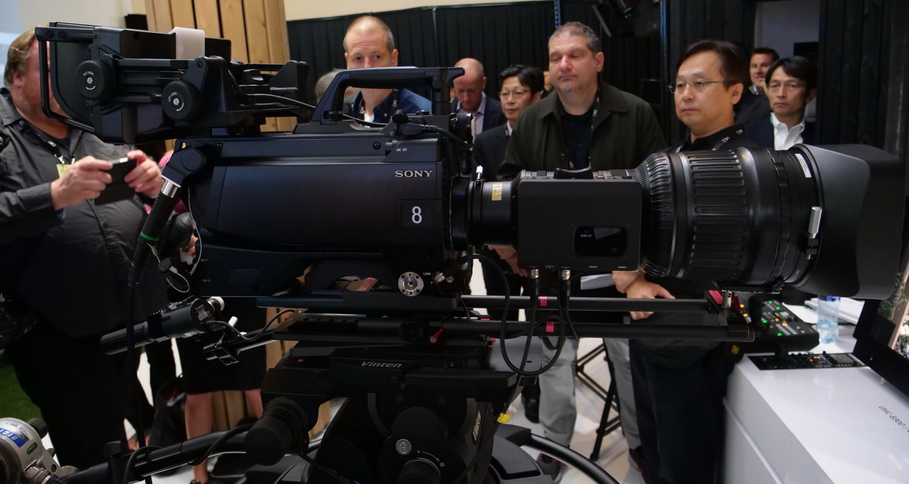 Slashcam News : Sony with its first 8K 3-chip camera: UHC-8300 // IBC 2017