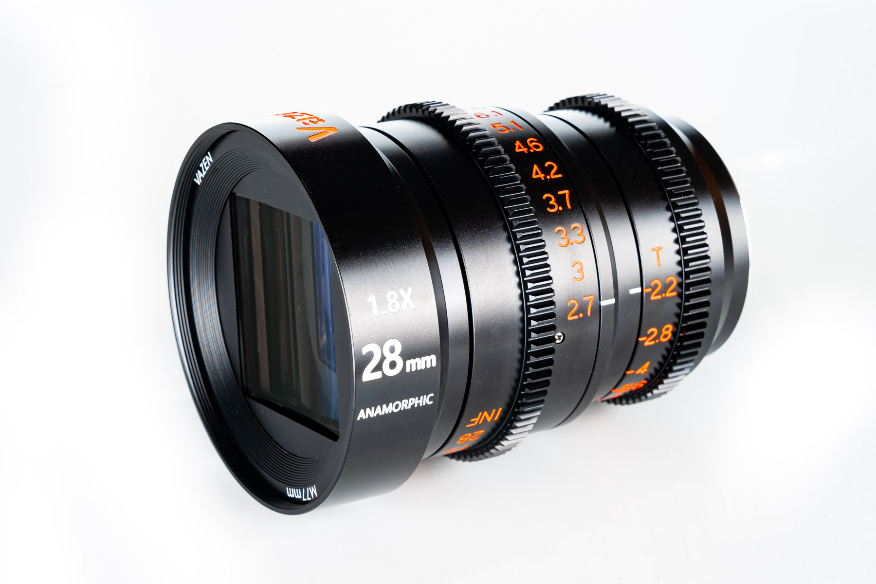 Slashcam News : Anamorphic lens for MFT -- VAZEN 28mm T2.2 1.8x