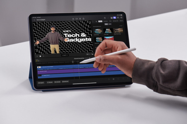 Apple-iPad-Final-Cut-Pro-lifestyle-hover_big