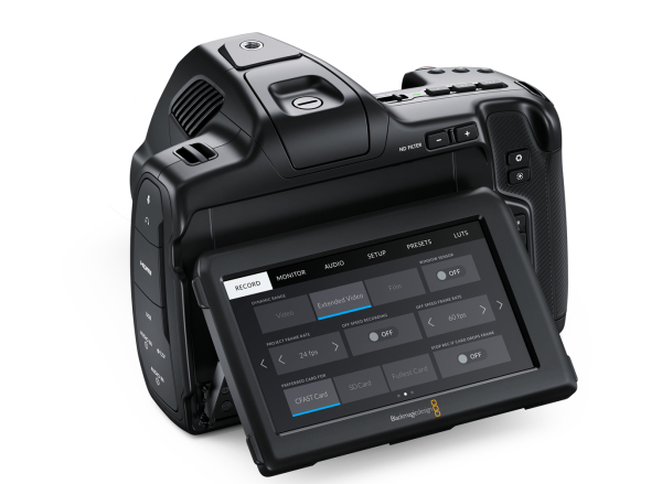 BMPCC6Kpro_display_1