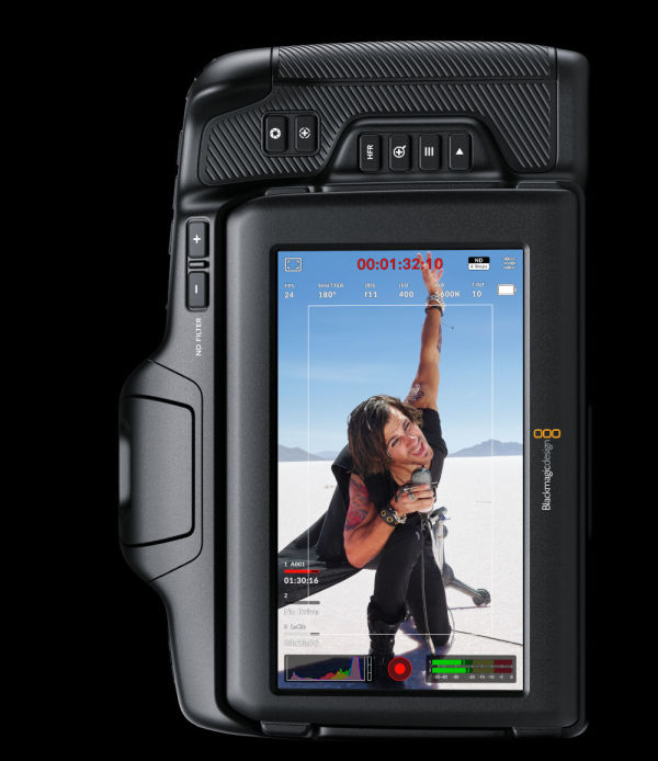 Blackmagic-Pocket-Cinema-Camera-6K-Pro-Vertical-UI