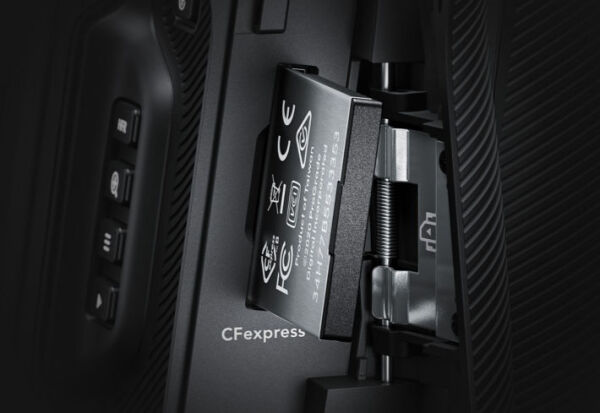 Blackmagic_Cinema_Camera_6K_cfexpress