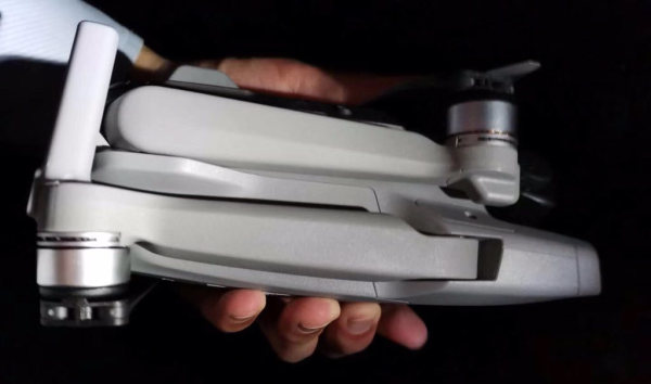 DJI-MAvic-Air2-Side