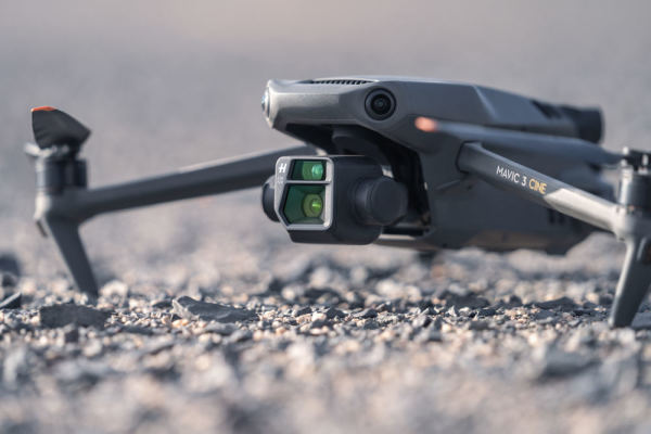 DJI-Mavic-3-Cine-Dual-Kamera-NAtur