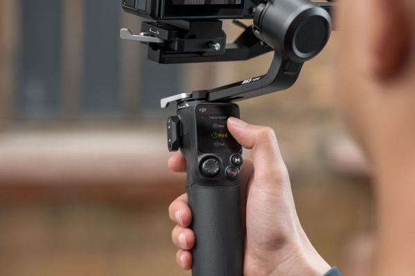 DJI-RS-3-Mini-Color-Touchscreen