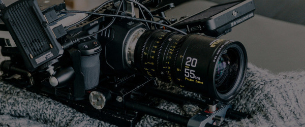 DZOFILMPictor-Zoom-12-25-T2oncamera