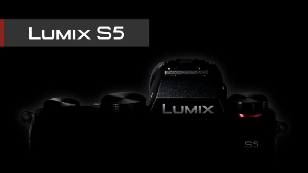 Lumix_s5