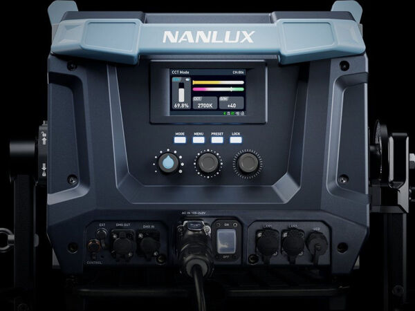 Nanlux_Evoke_5000B_back