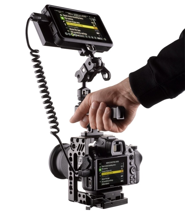 Nikon_VideoKit_Hand