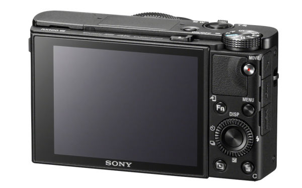 RX100VII_Rear_Right