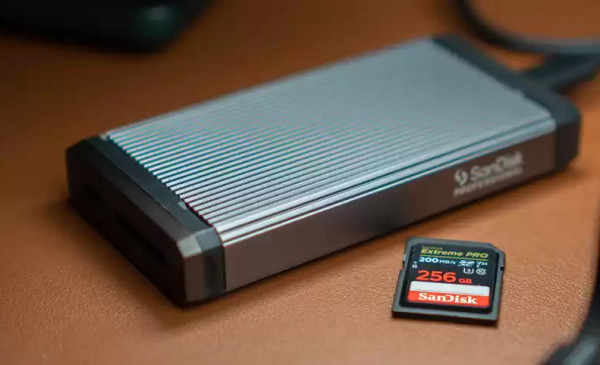 SanDisk-Extreme-Pro-Reader-Karte