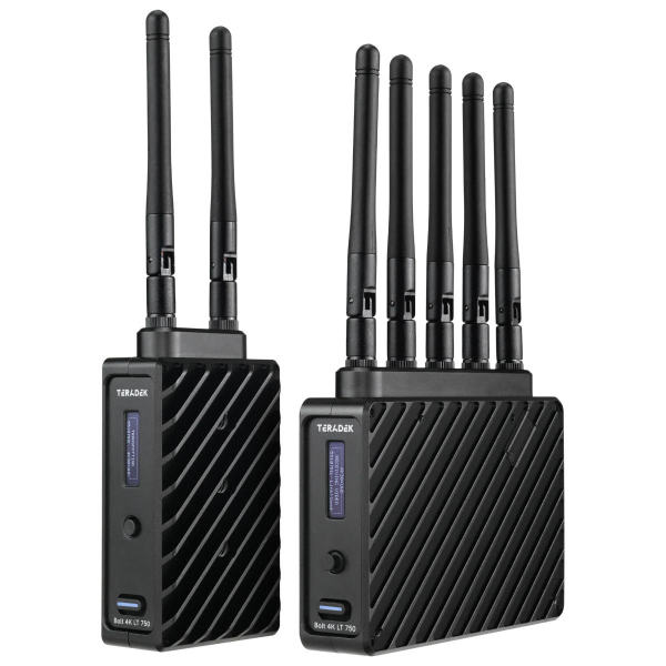 Teradek_Bolt-4K-LT-HDMI_White-Store-Photos_Kit_Three-Quarters