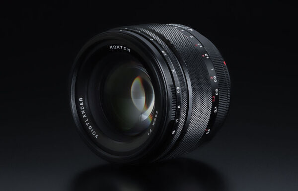 Voigtlander_Nokton_RF_50mm_f-1