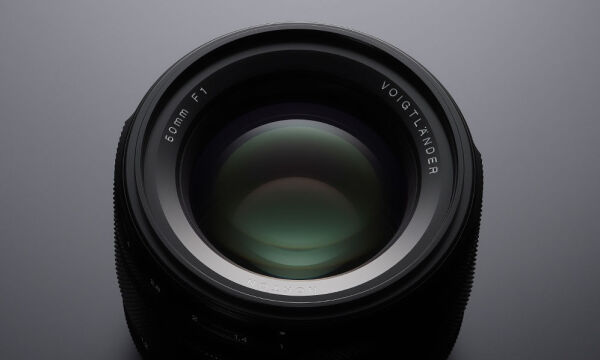 Voigtlander_Nokton_RF_50mm_f-1_front