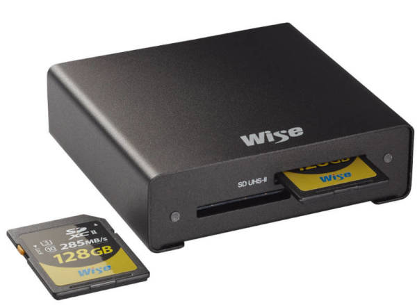 Wise-Dual-SD-UHS-II-Card-Reader