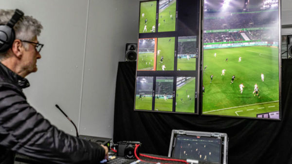 bundesliga_9-16_format_regie