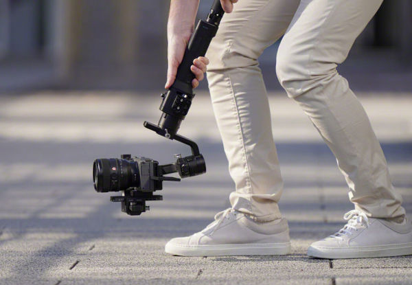 sony_Gmaster_50mm_F1-4_gimbal