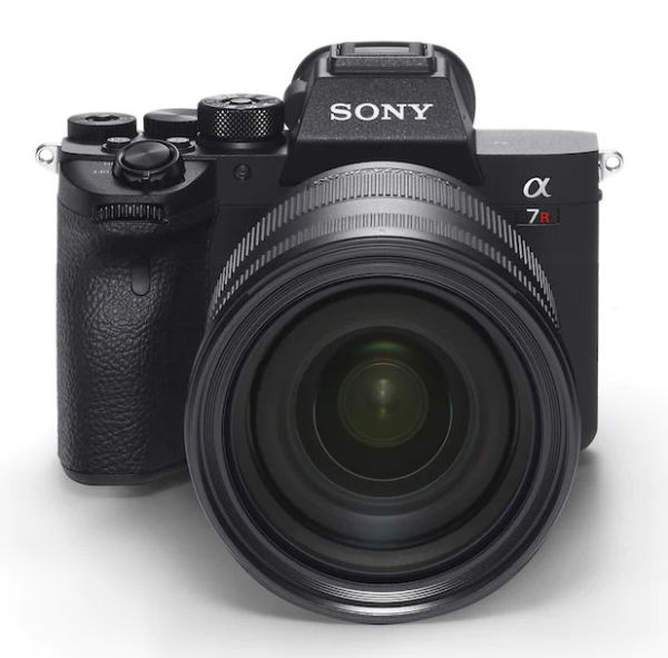 sony_alpha_7R4