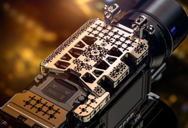 woodenCamera_Blackmagic_URSA_Cine_top