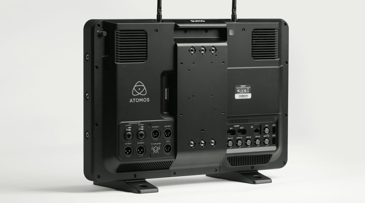 web_sumo-pro_chassis-white_9a3a4f4c