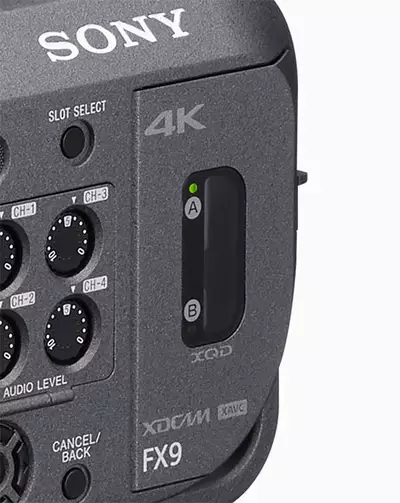 Sony FX9 XQD-Cardslots