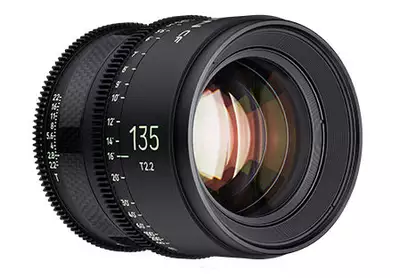 Samyang XEEN CF 135mm T2.2 