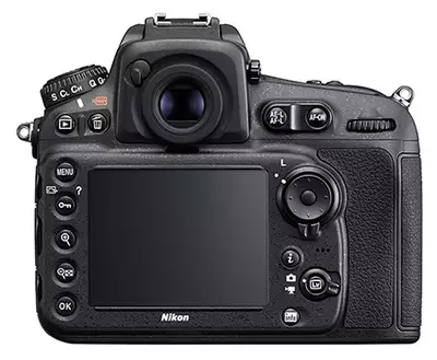 Nikon D810 mit i-Taste