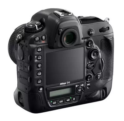 Nikon D4 mit neuen Subwählern