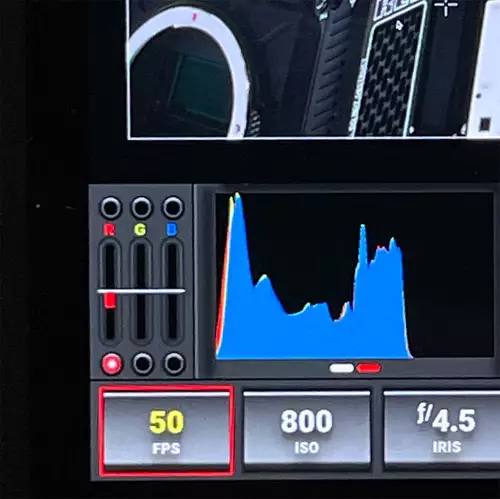 RED KOMODO 6K in der Praxis: Autofokus, Gimbalshots, Hauttne, 6K RAW, Zeitlupe ... : RED-CLipping