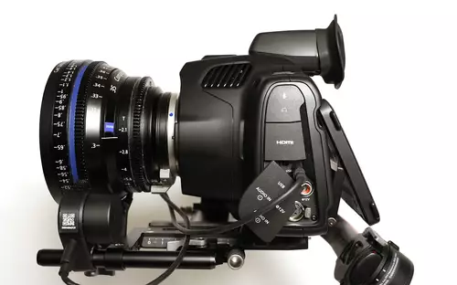 Blackmagic Pocket Cinema Camera 6K Pro am DJI RS 2