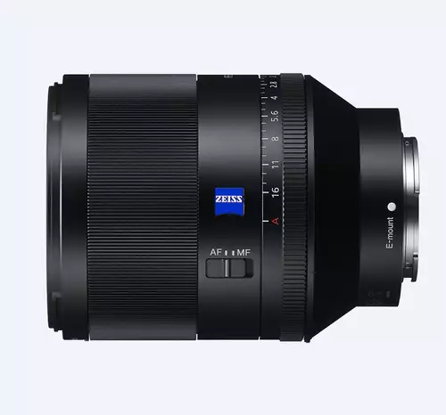 Zeiss Planar T FE 50mm F1.4 mit stärker gedämpftem Fokusring