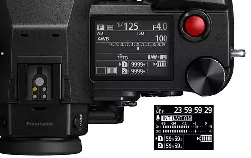 Die Panasonic Lumix S1H - Erste 6K-FullFrame Kamera unter 4.000 Euro : Top Display