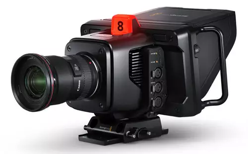 Neue Blackmagic Studio Camera 6K Pro mit Super35-Sensor, EF-Mount und Live-Streaming