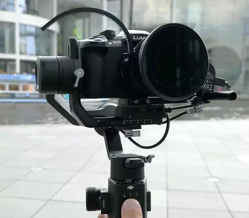 Unser DJI Ronin SC Pro Followfokus Setup mit der Panasonic GH5S von vorne