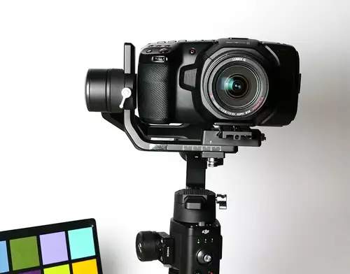 Funktioniert der DJI Ronin SC mit Blackmagic Pocket Cinema Camera 4K und Panasonic S1? : DJIRoninSC Pocket4K Detiail