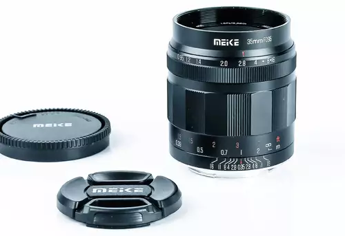 The Meike 35mm F0.95 Large Aperture S35/APS-C lens 
