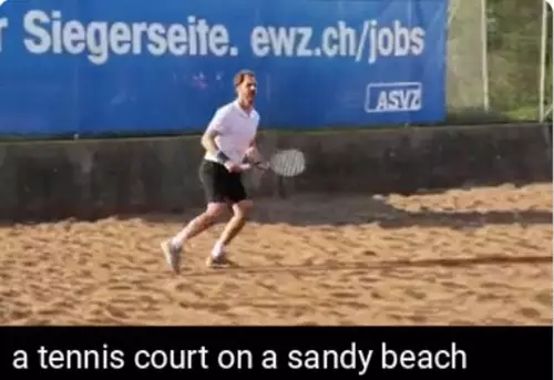 Tennisplatz auf dem Strand 