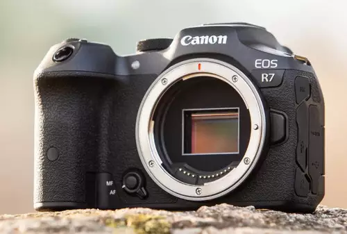Canon EOS R7 - eine Cine-Version R7 C soll folgen 