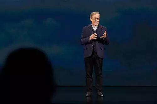 Steven Spielberg bei Apple TV+ Filmangebot dabei  (Quelle: Apple)