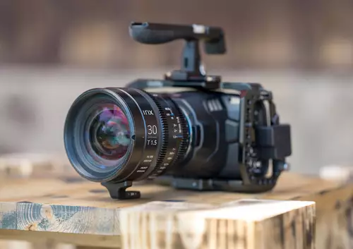 Das Irix 30mm T1.5 an der Blackmagic Pocket Cinema Camera