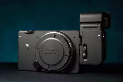 Sigma fp L mit EVF-11