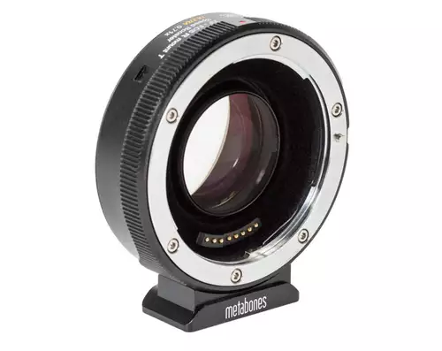 Verringert 4K-Crop für Canon R -- neuer 0.71x Metabones Speedbooster Canon EF auf RF