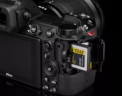 Nikon Z7 in der Praxis: Vollformat Cinema Überflieger DSLR? 10 Bit N-LOG, Sony A7III Vergleich, uvm. : NikonZ7cardslot